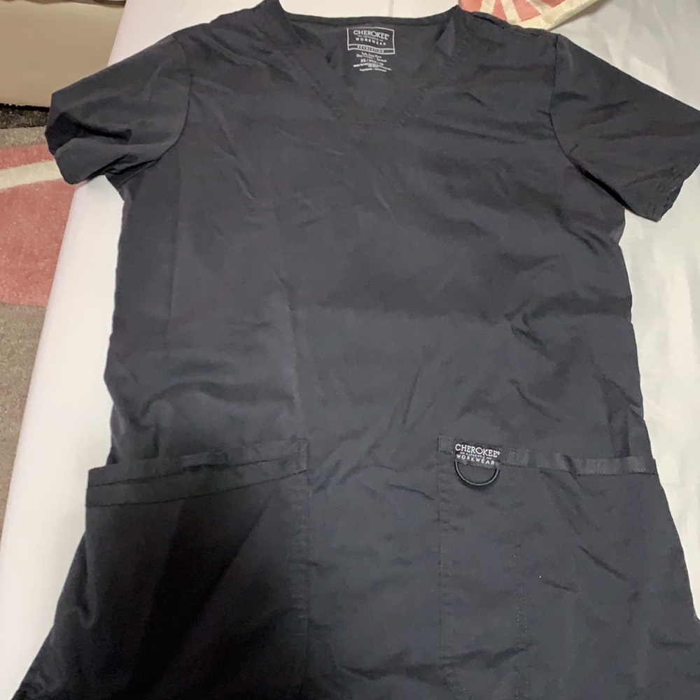 Cherokee Workwear Revolution Women scrub top and pants